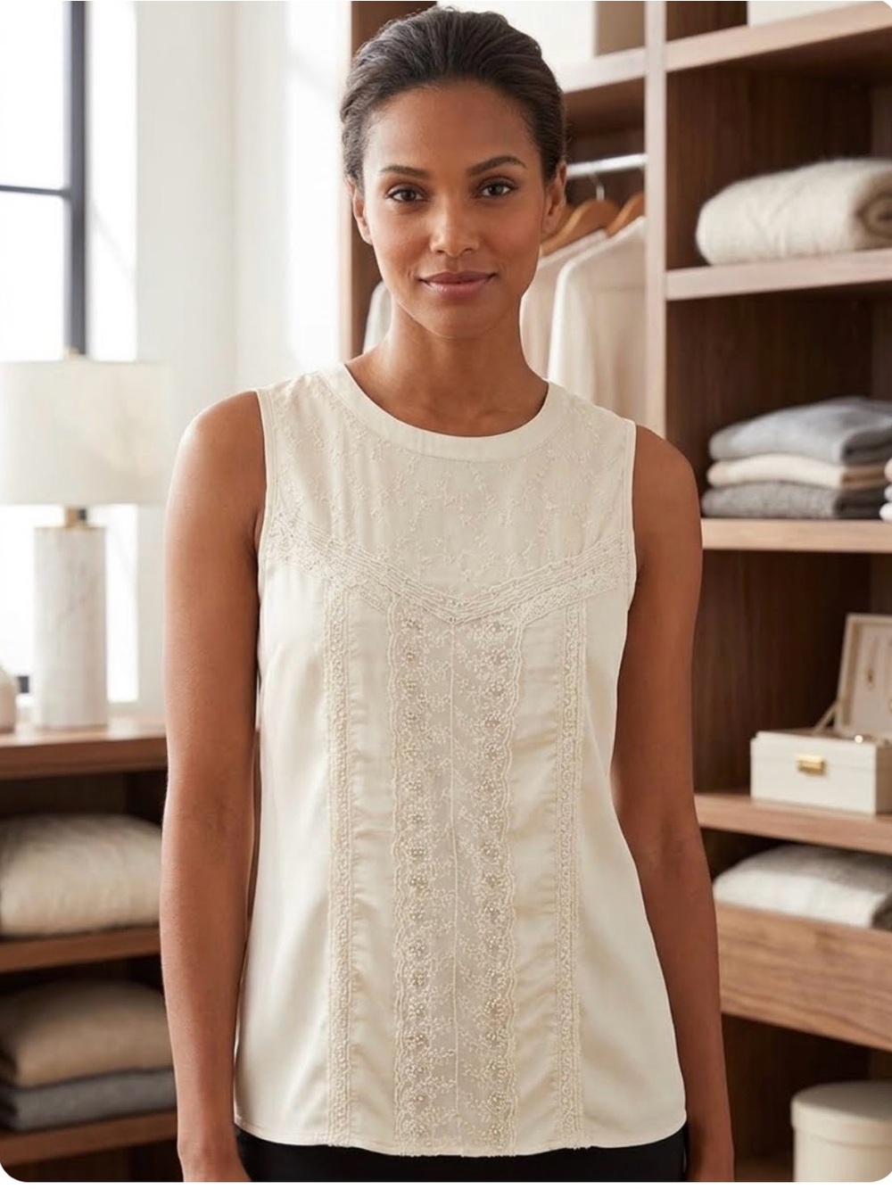 Floral Embroidered Blouse in White Size Medium